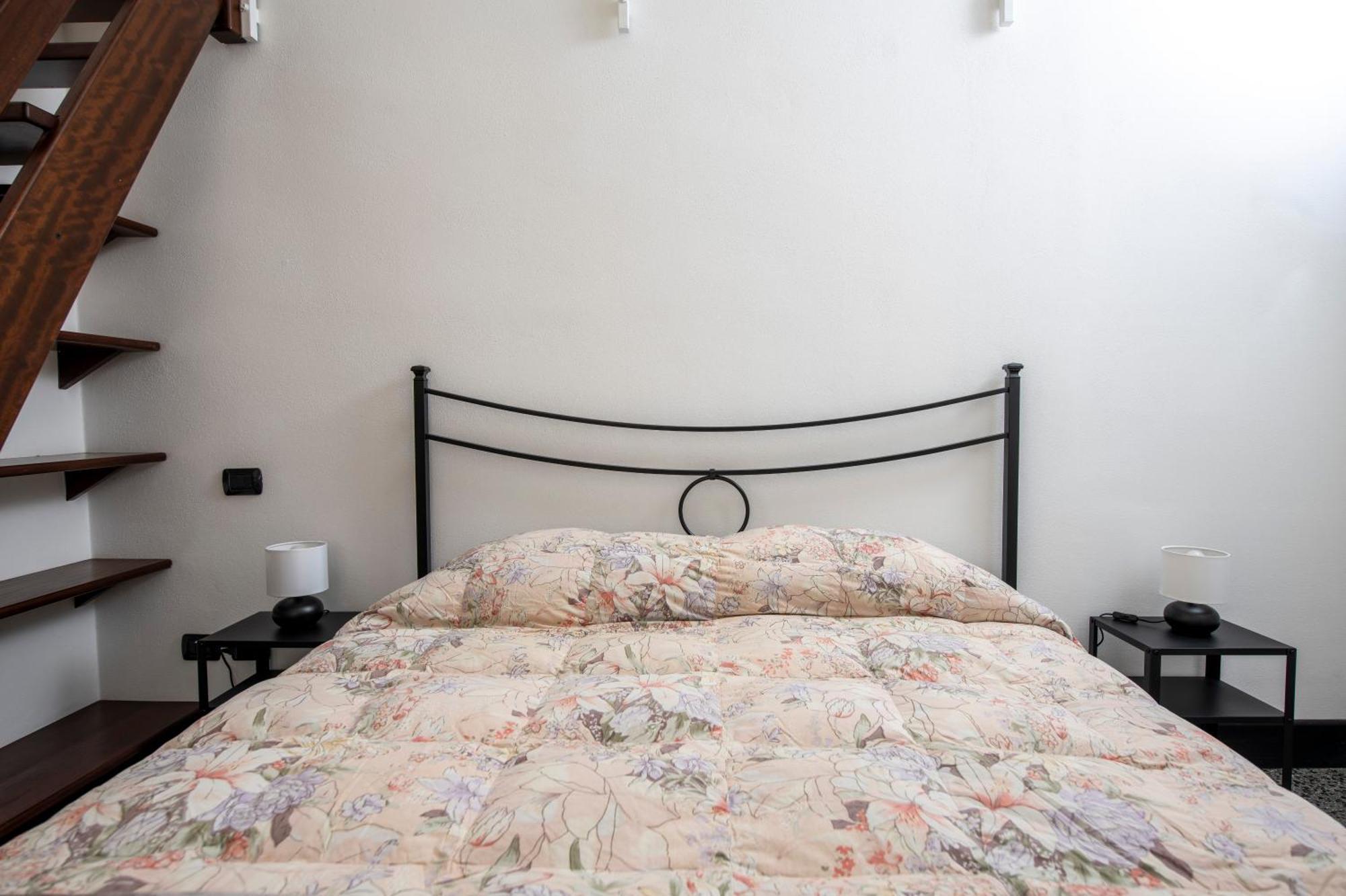 ססטרי לבאנטה 236 - Casa Corso Colombo - Centro Storico, Mare E Spiaggia A 200M - Parcheggio Gratis Incluso מראה חיצוני תמונה