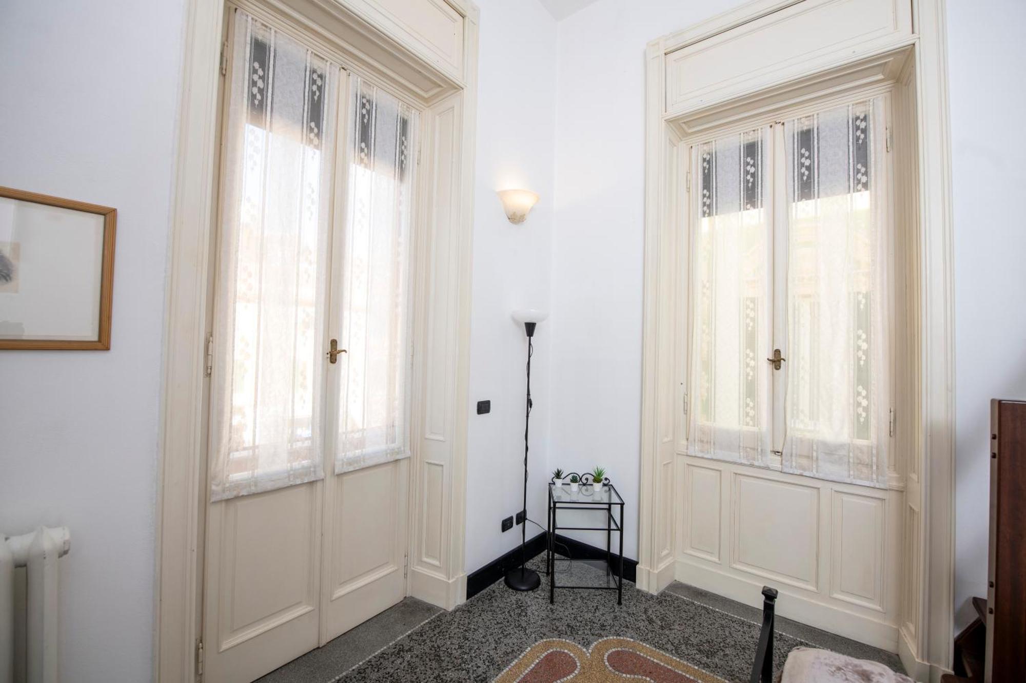 ססטרי לבאנטה 236 - Casa Corso Colombo - Centro Storico, Mare E Spiaggia A 200M - Parcheggio Gratis Incluso מראה חיצוני תמונה