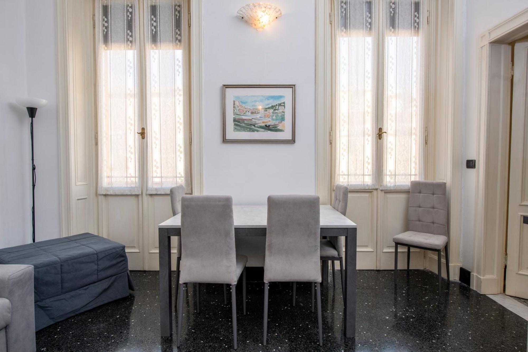 ססטרי לבאנטה 236 - Casa Corso Colombo - Centro Storico, Mare E Spiaggia A 200M - Parcheggio Gratis Incluso מראה חיצוני תמונה